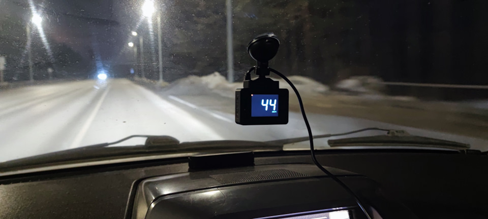 одна из трех заставок — Infiniti QX56 (1G)