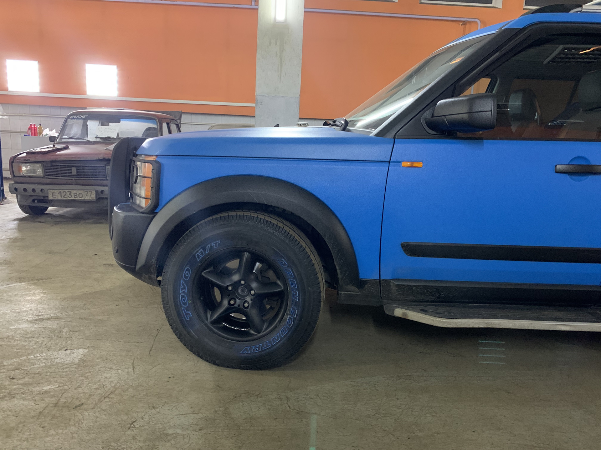 Ленд ровер дискавери 5. Land rover discovery 2002. Land rover discovery ключи. Discovery 17. Land rover discovery 2021.