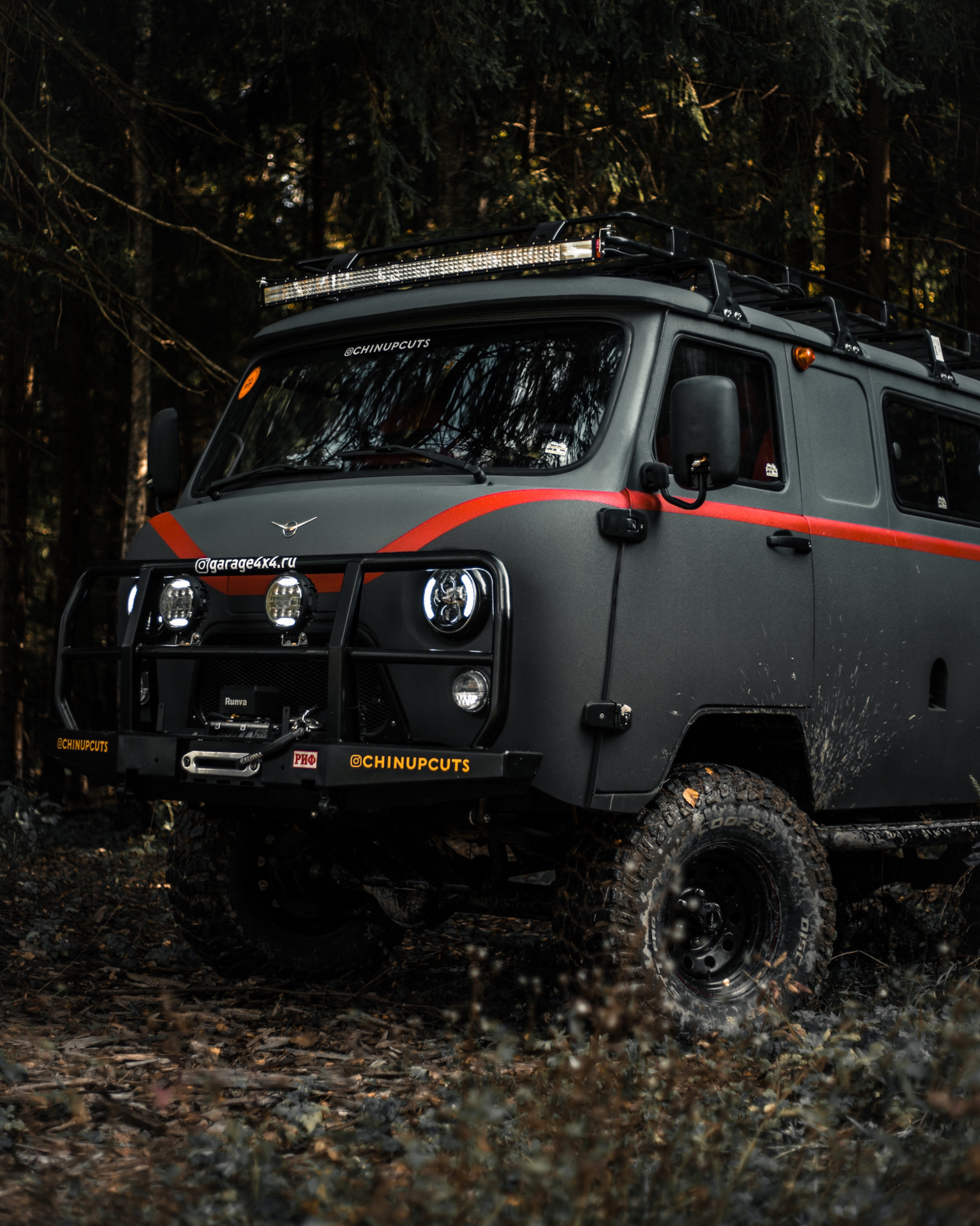 Тюнинг уаз буханка магазин. УАЗ Буханка 4x4. Тюнингованная УАЗ Буханка. УАЗ 452 тюнинг. УАЗ Буханка тюнинг.