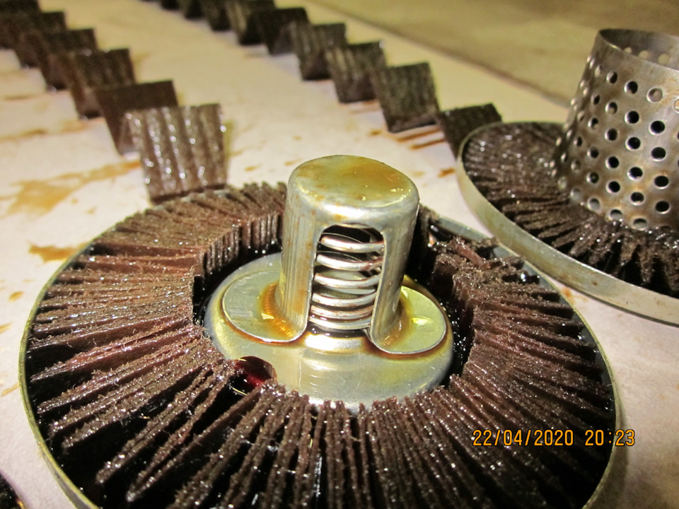 Редукционный (перепускной) клапан в сборе — Lada Vesta SW (1G). Запчасти на фото: 22042020