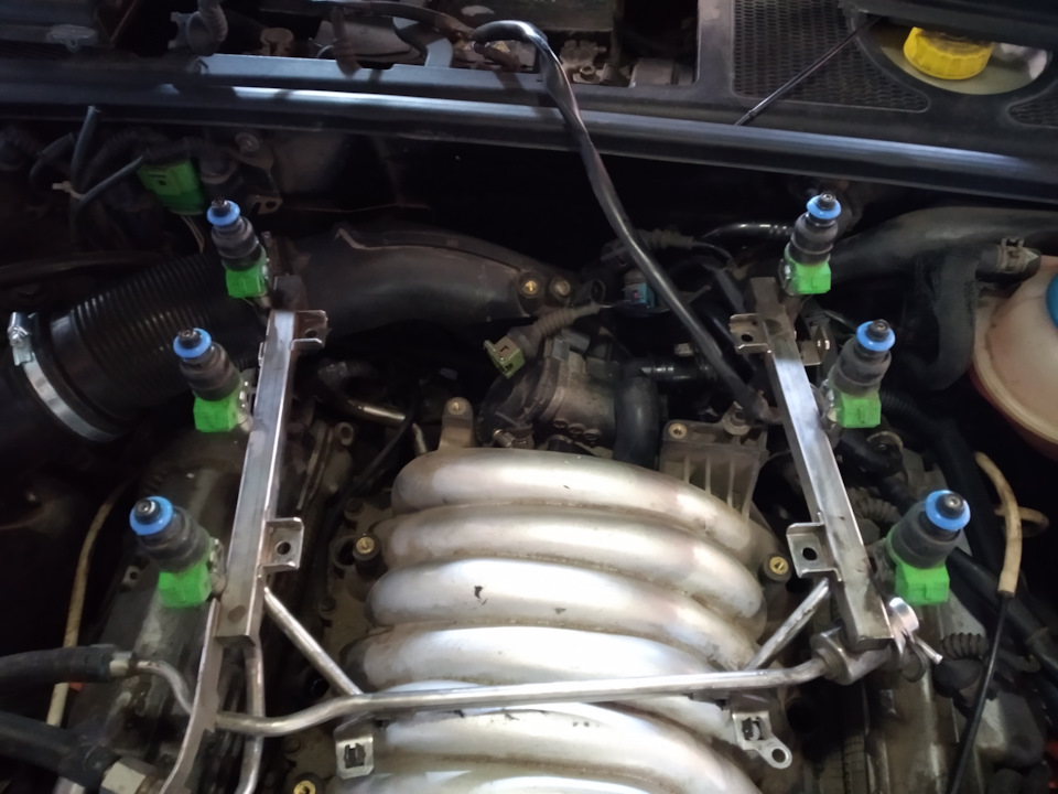 Уплотнительные кольца форсунок — Audi A4 (B6), 2,4 л., 2002 года ...