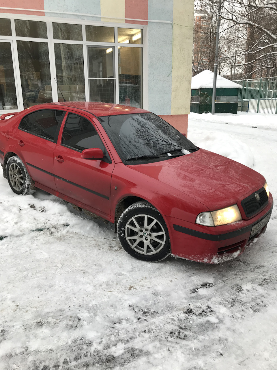 Октавия Тур 2008, не работает стеклоподъемник и замок. — Сообщество «Skoda  Octavia Club» на DRIVE2