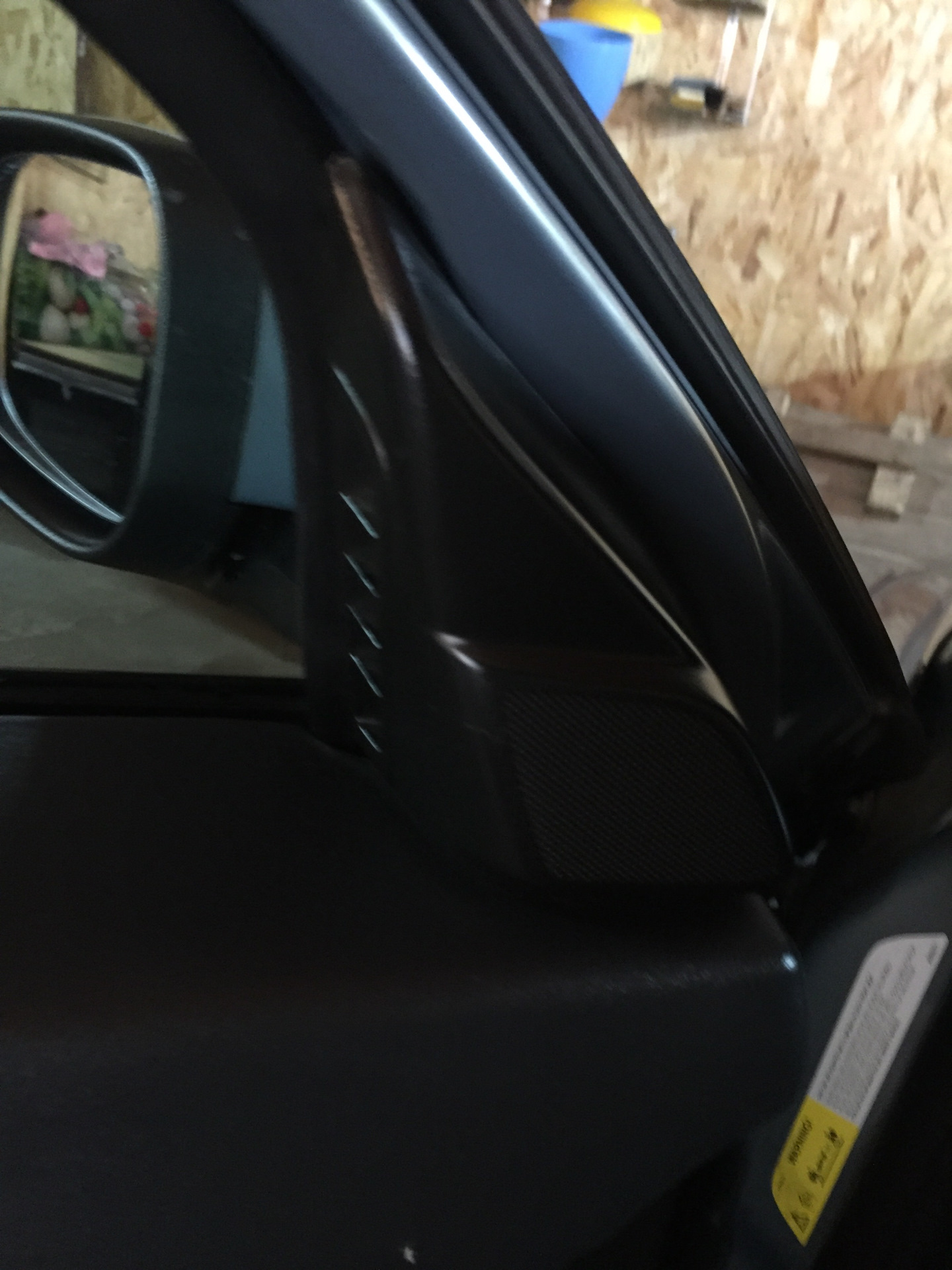 Как снять обшивку водительской двери — Volvo S40 (2G), 2,4 л, 2008 года ...