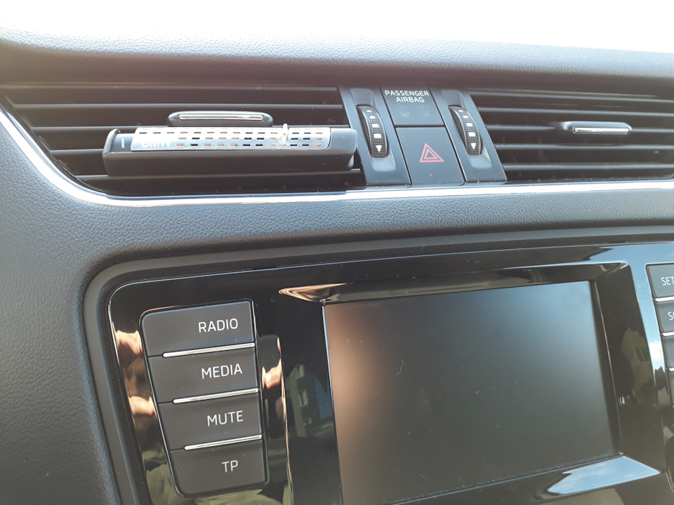 Замена сайлентблоков задней подвески — Volkswagen Touareg (1G), 2,5 л ...