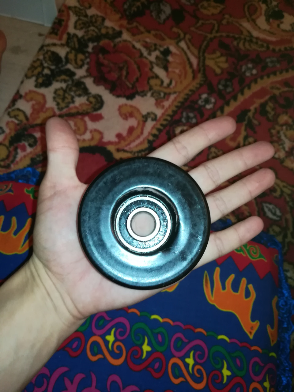 Замена обводного ролика — Ford Focus I Sedan, 2 л, 2003 года | поломка ...