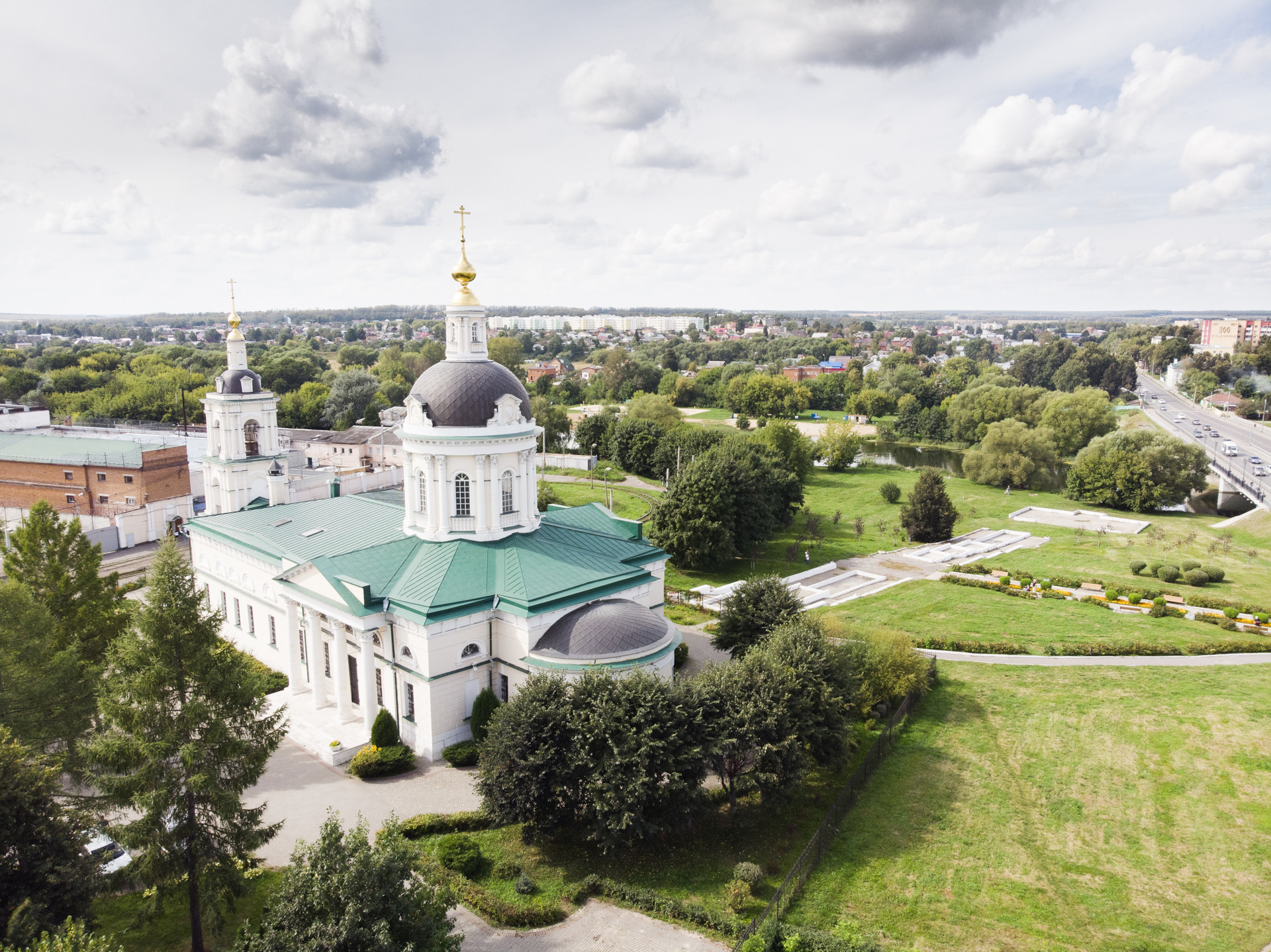 Церковь Михаила Архангела Коломна. Храм Михаила Архангела в Коломне фото. Церковь Архангела Михаила Боровск. Русь Коломна.