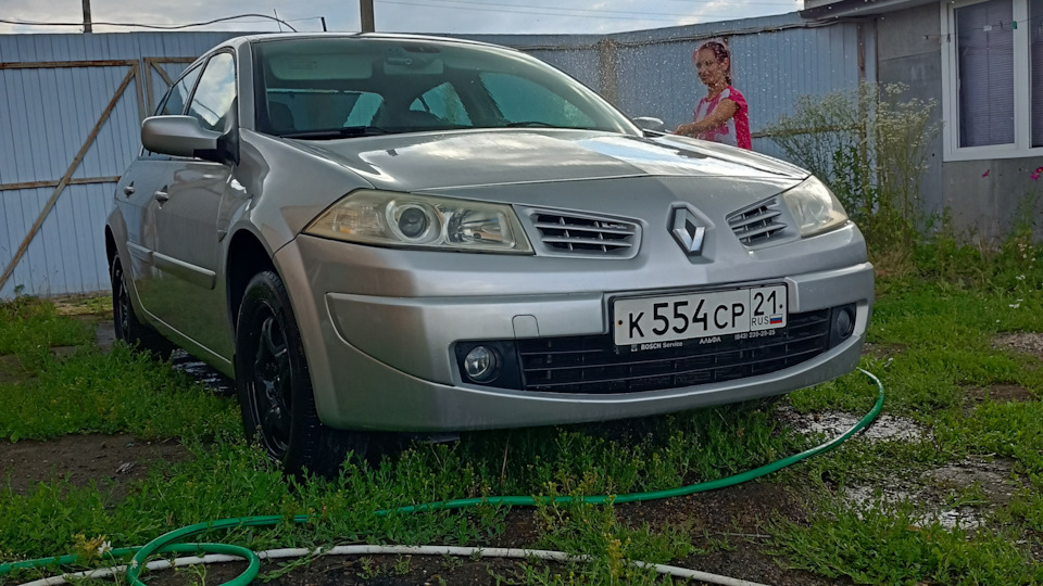 Провал педали сцепления — Renault Megane II, 1,6 л, 2008 года | поломка ...