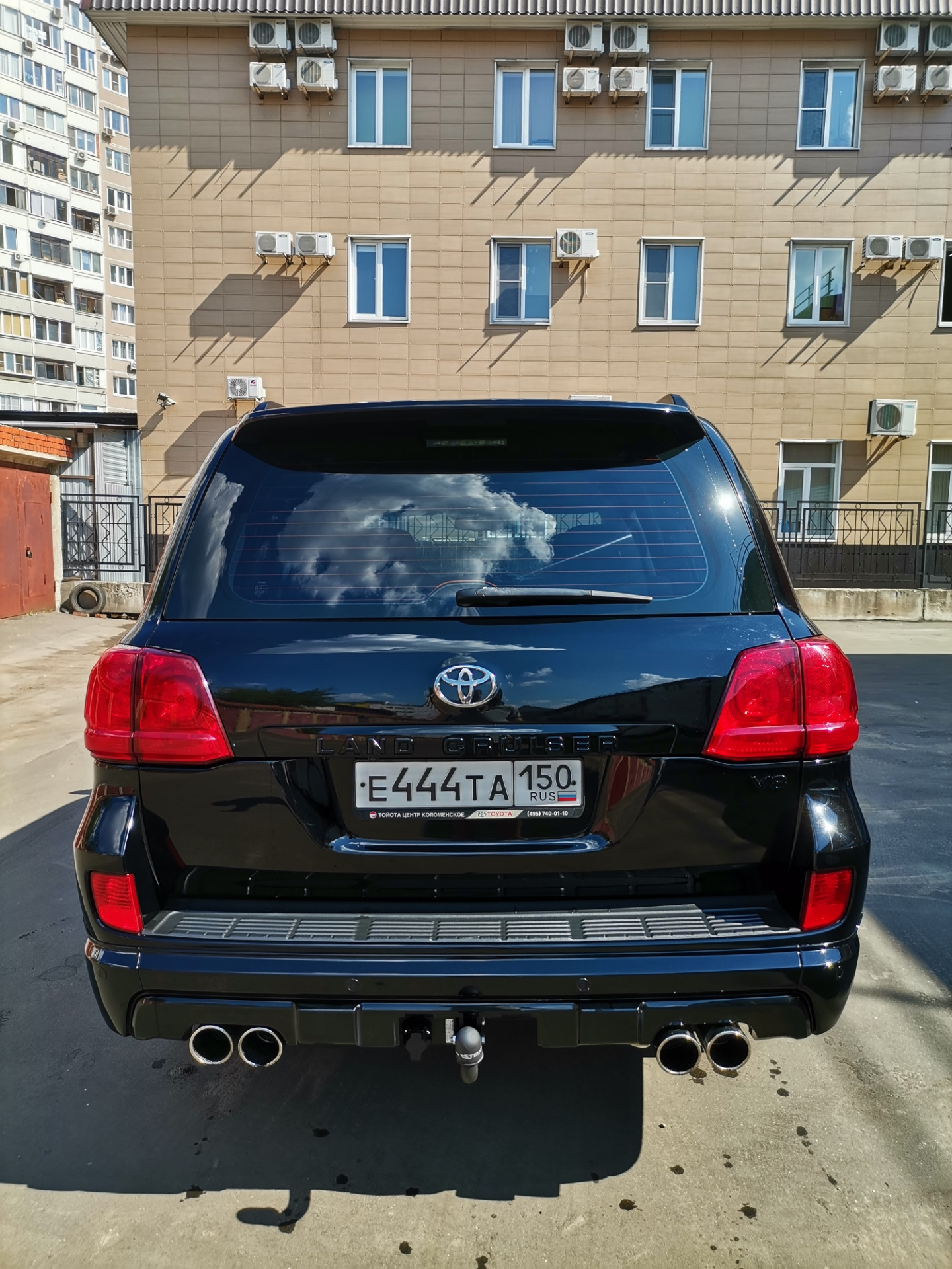 Красные задние поворотники — Toyota Land Cruiser 200, 4,5 л, 2008 года |  стайлинг | DRIVE2