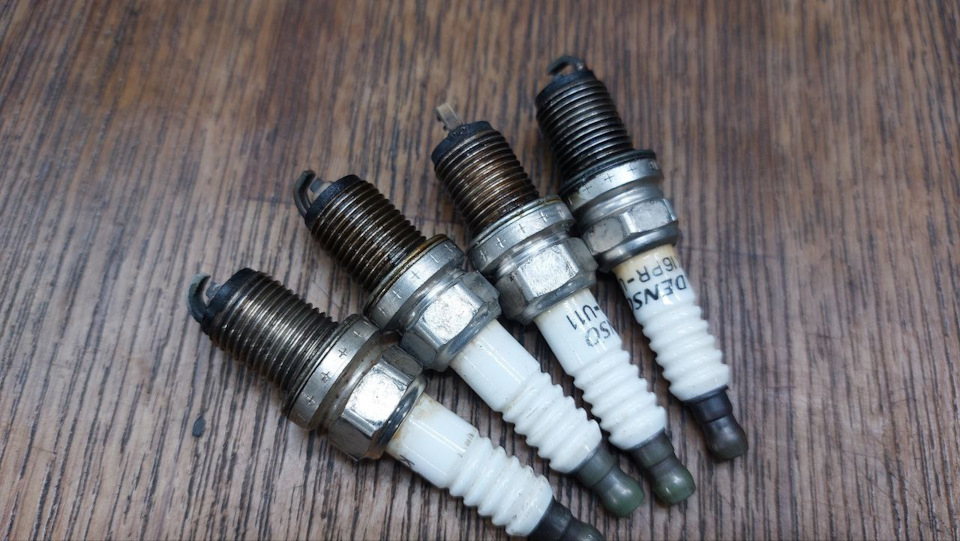 Фото в бортжурнале Toyota Yaris (p1)