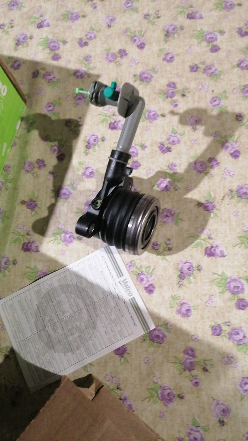 Педаль тормоза провалилась… — Nissan Tiida (1G), 1,8 л, 2010 года ...