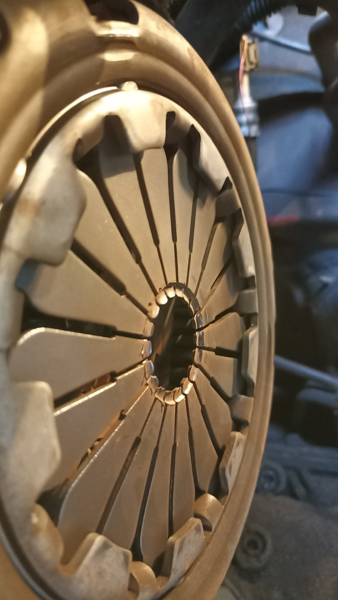 Вопрос. Быстрый износ пружин корзины сцепления — Peugeot 206, 1,6 л ...