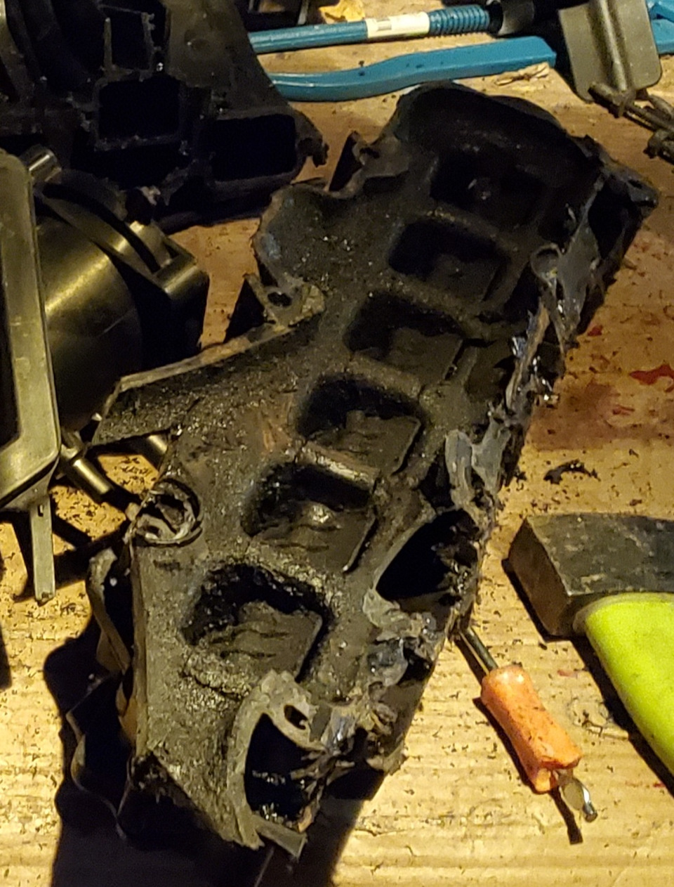 Я конечно же был готов увидеть нечто подобное, но это б.я, превзошло все мои ожидания… — Dodge Magnum