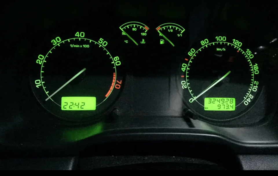 Сток — Skoda Octavia A4 Mk1