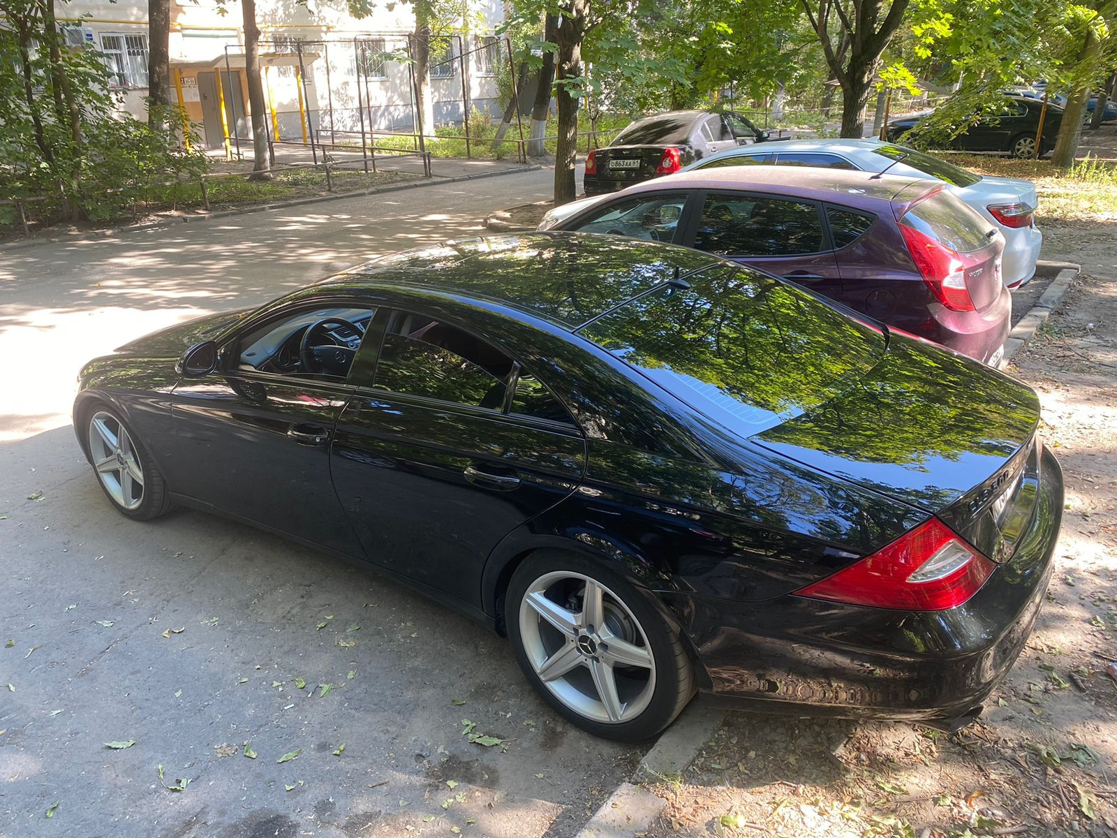 Сколько стоит мерседес банан