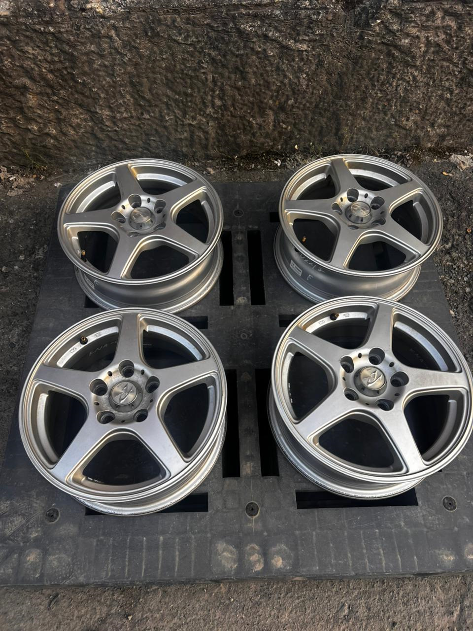 1 — Honda Freed (2G)