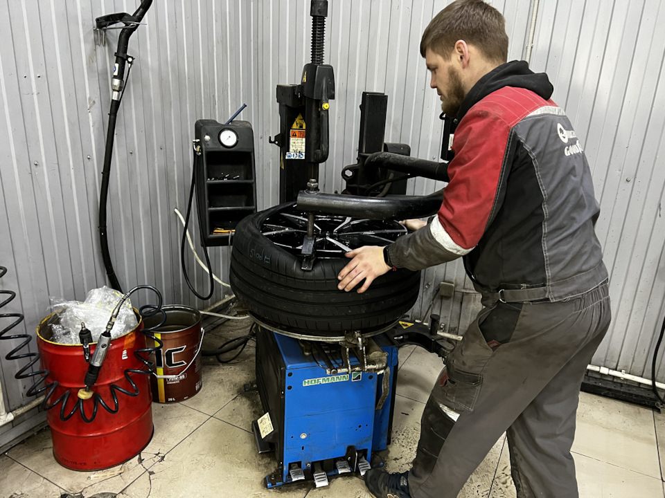 Резина MICHELIN PILOT SPORT 4 S 255/35 R21 98Y. подготовка к лету ...