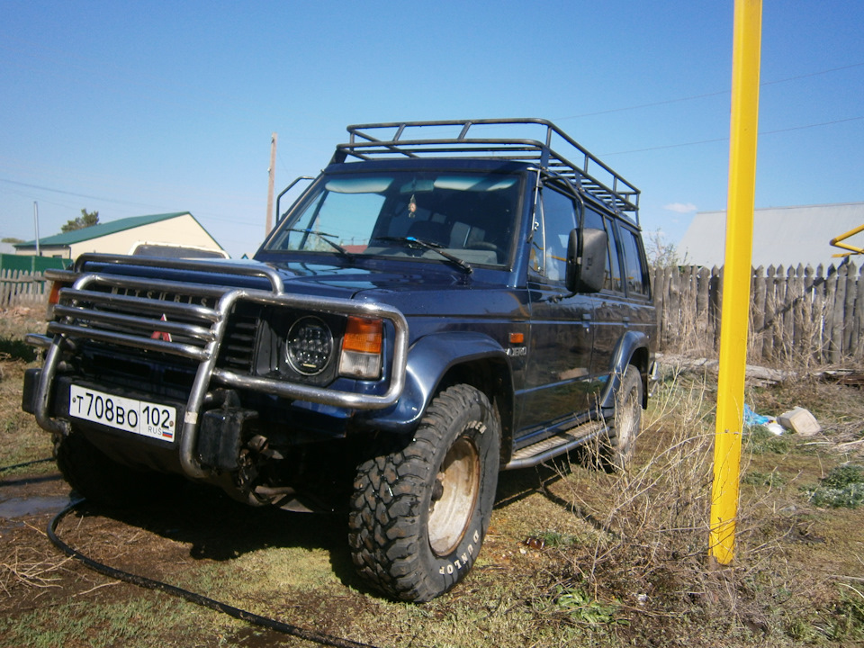 Фото в бортжурнале Mitsubishi Pajero (1G)