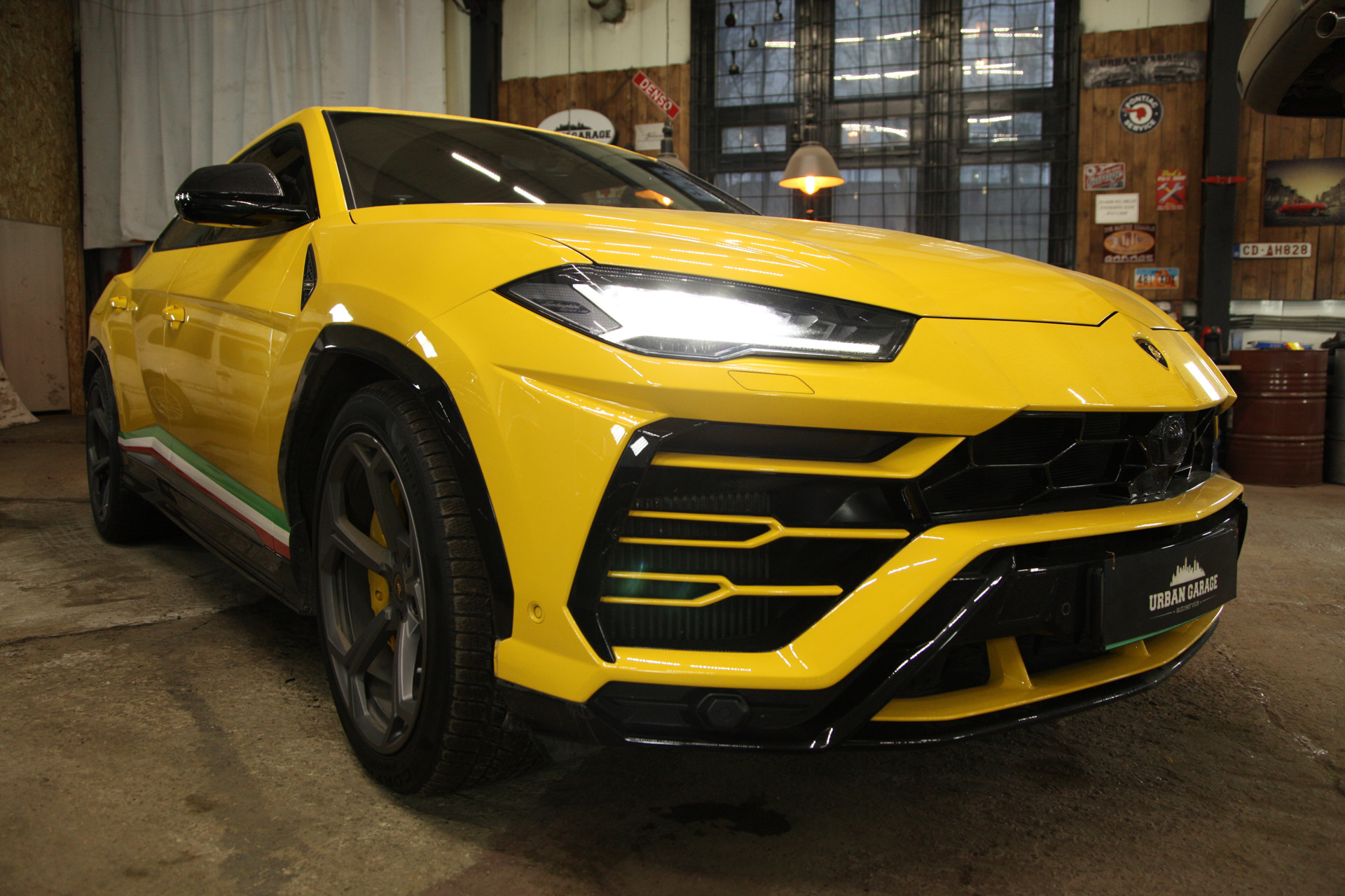 S15 Urus