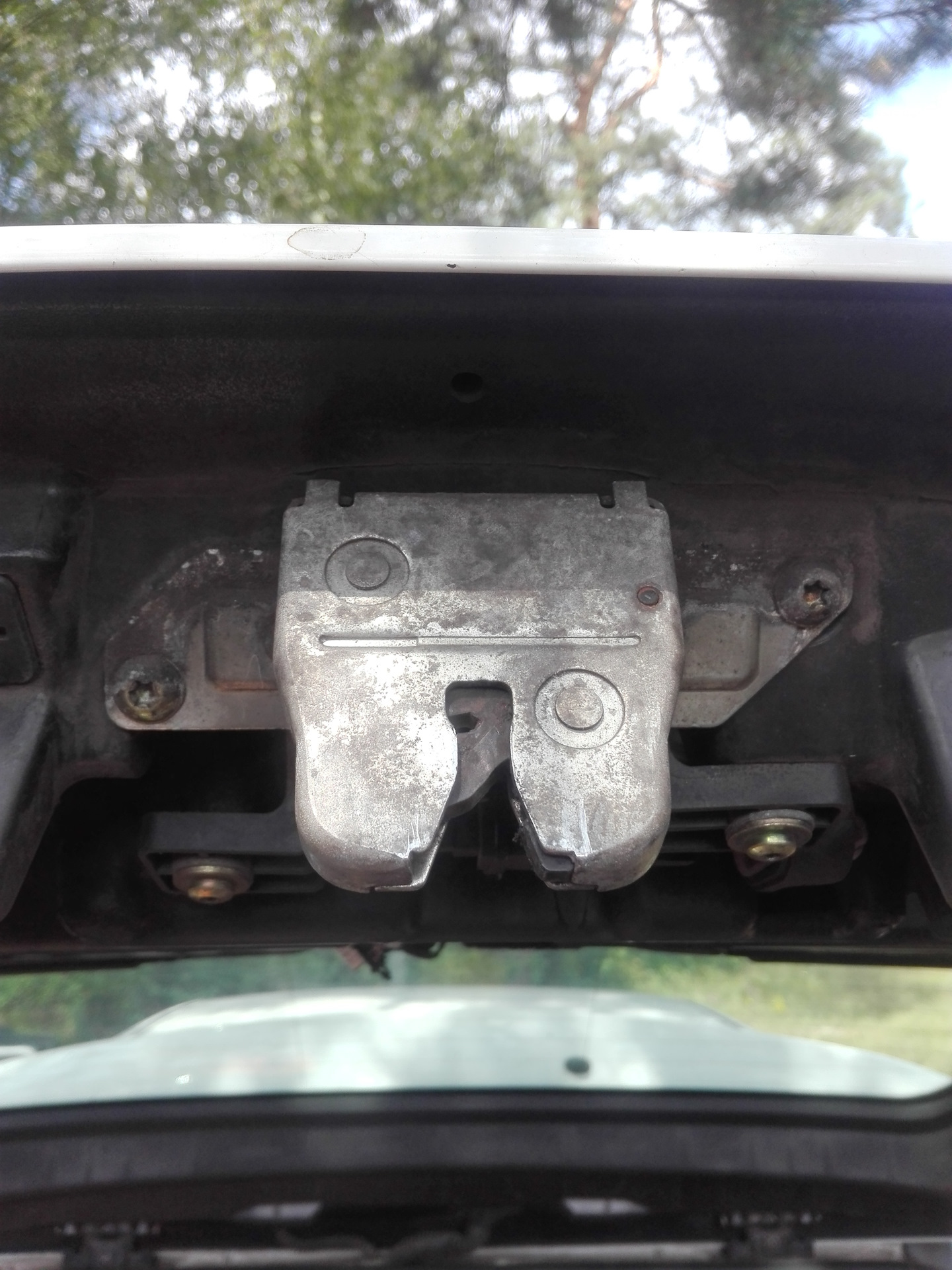 Регулировка двери багажника (решено) — Mercedes-Benz A-Class (W168), 1 ...