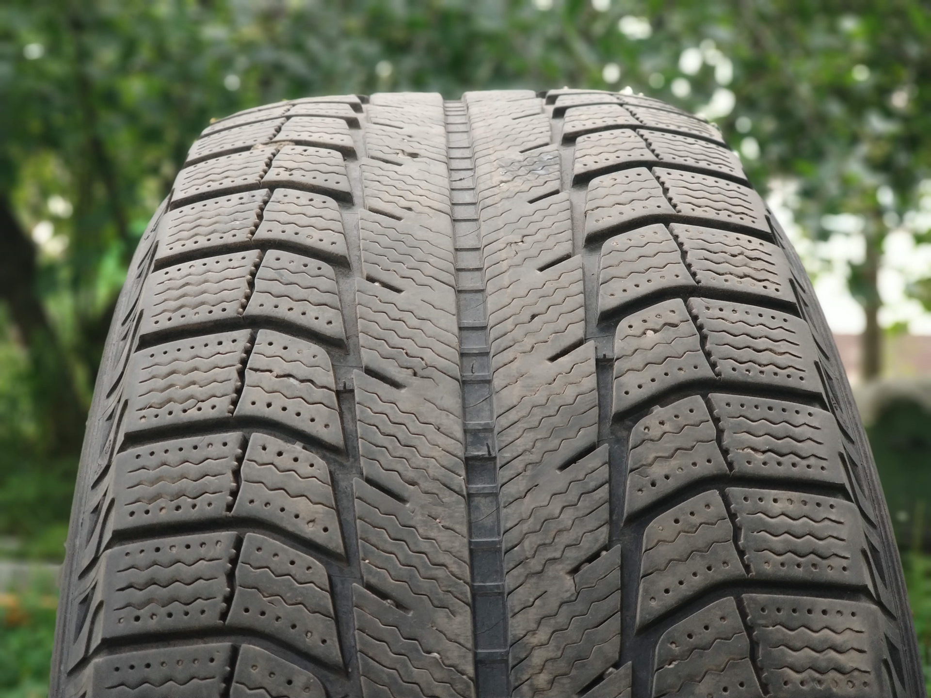 Мишлен x ice. Michelin x-Ice 2. 265/65/17 Michelin x-Ice 2. Michelin Latitude x-Ice 265 65 r17. Мишлен Латитьюд х айс 2.