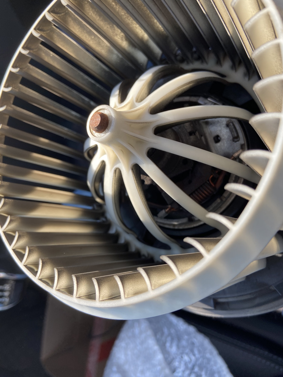 Замена мотора печки и резистора — ГАЗ Газель Next, 2,8 л, 2017 года ...