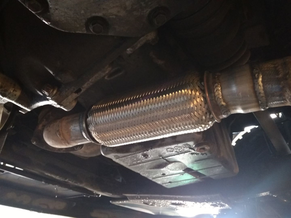 Замена гофры на автомобиле Opel Astra 2008 года, г. Рязань. — ЗападАвто ...