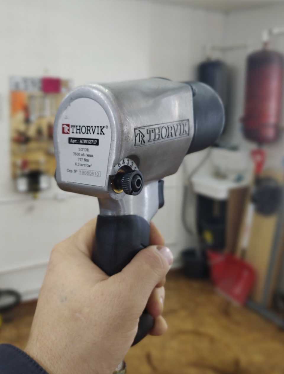 Гайковерт для гаража THORVIK AIW12717 — Hyundai Solaris (2G), 1,6 л ...