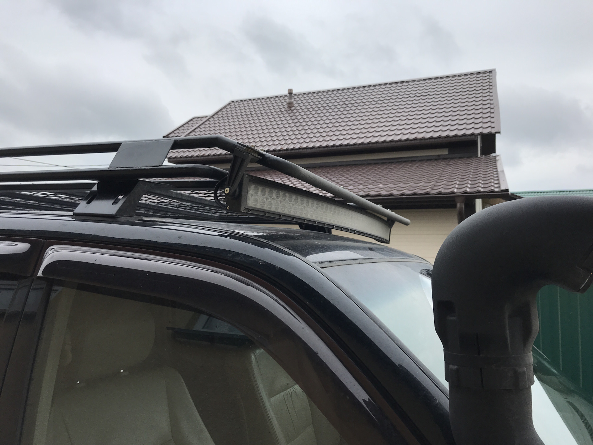 люстра на крышу toyota land cruiser 100. автобокс toyota land на крышу land cruiser 100. крыша ленд крузер 100. багажник ленд крузер 100. люк тойота ленд крузер 100.