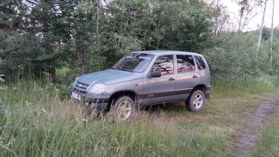 Lada 2123 Шеволюшен