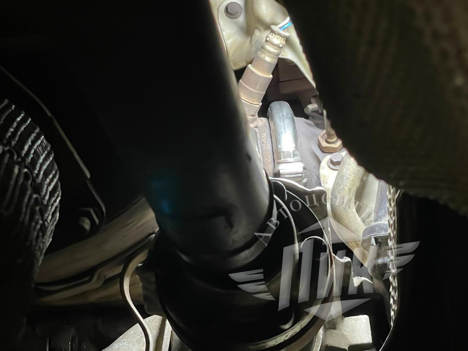 Замена прокладки приемной трубы Вольво — Автоцентр ПИК на DRIVE2