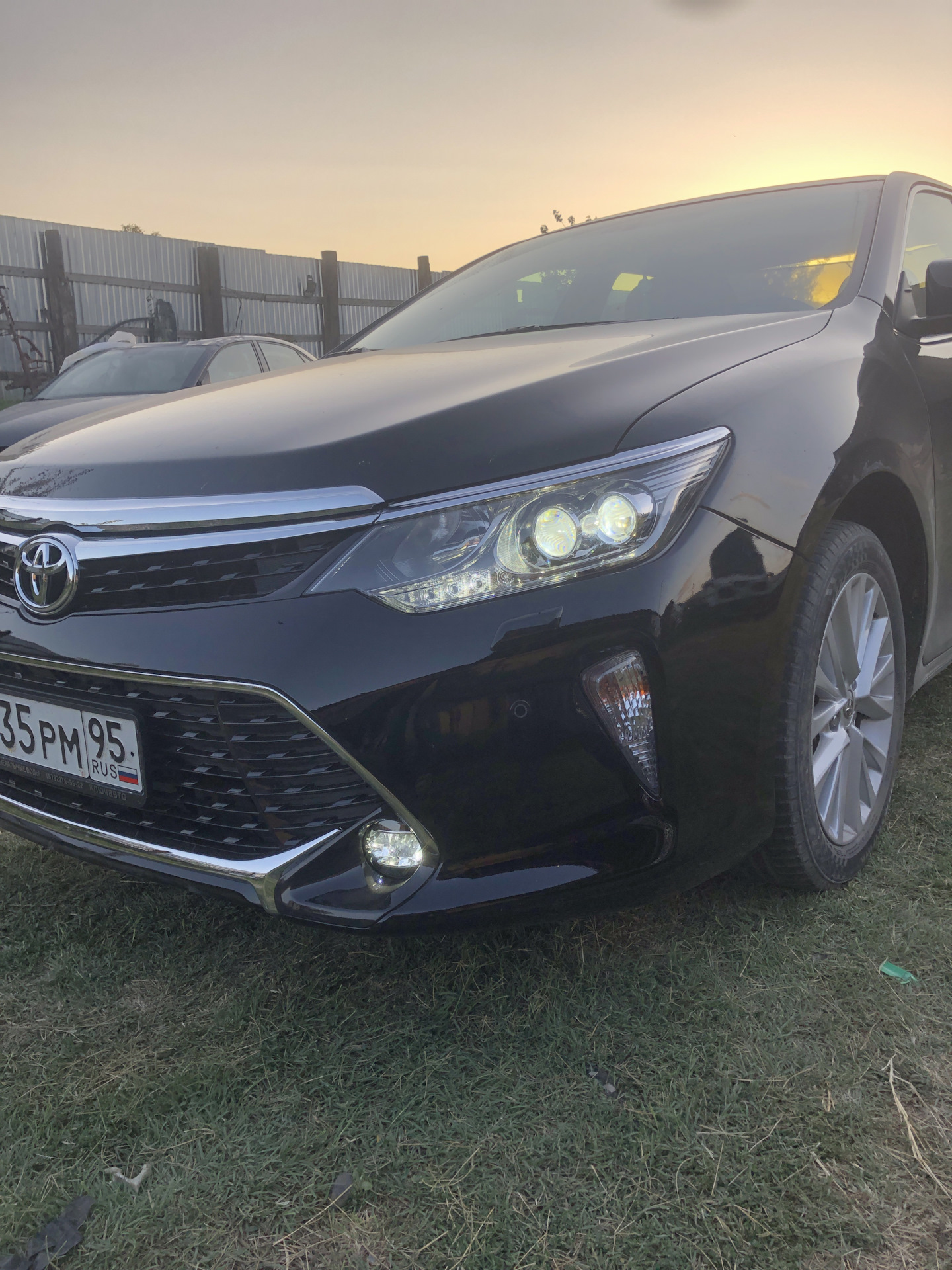 Камри рестайлинг. Toyota Camry 50. Toyota Camry 50-55. Camry 55 2 Рестайлинг. Камри 55 Рестайлинг 2.