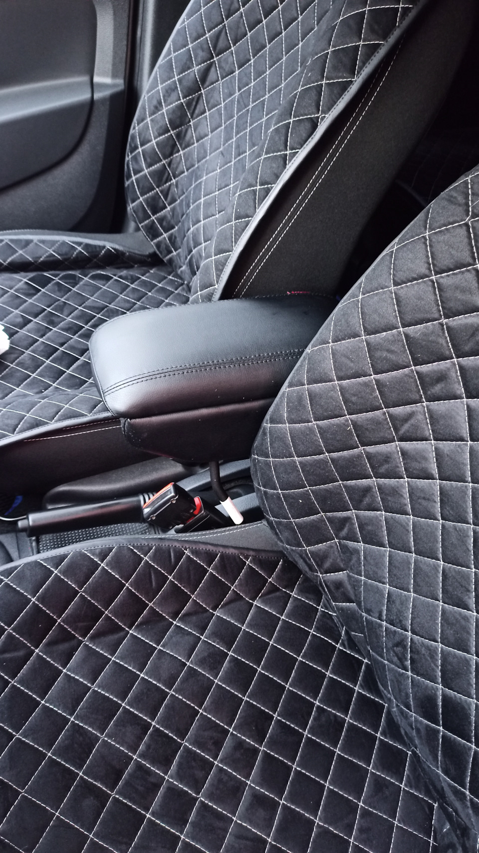 Фото в бортжурнале Renault Logan (2G)