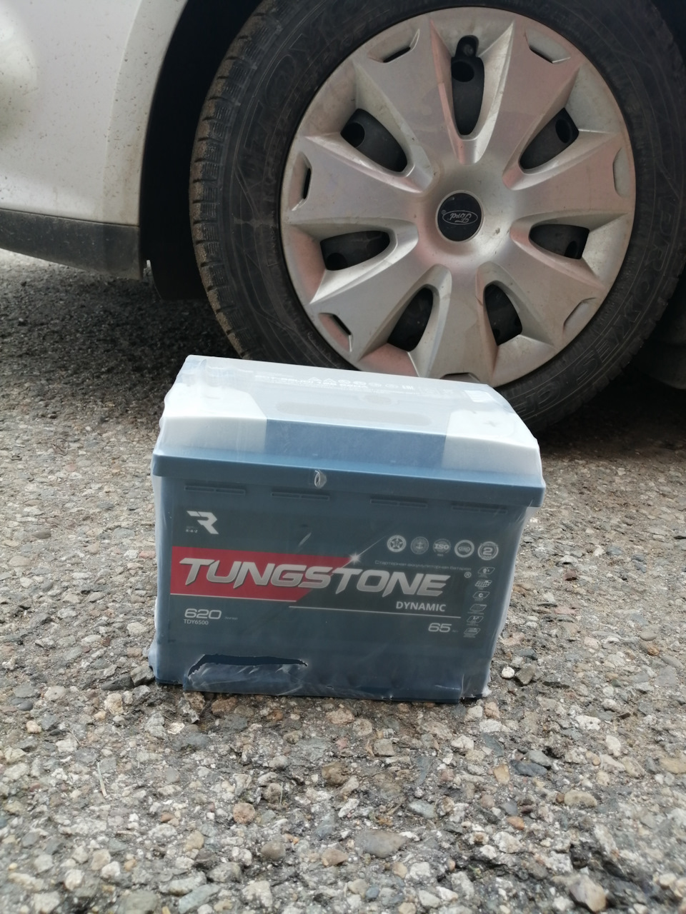 Батарейка покинула ЧАТ — Ford Focus Hatchback III, 1,6 л, 2011 года ...