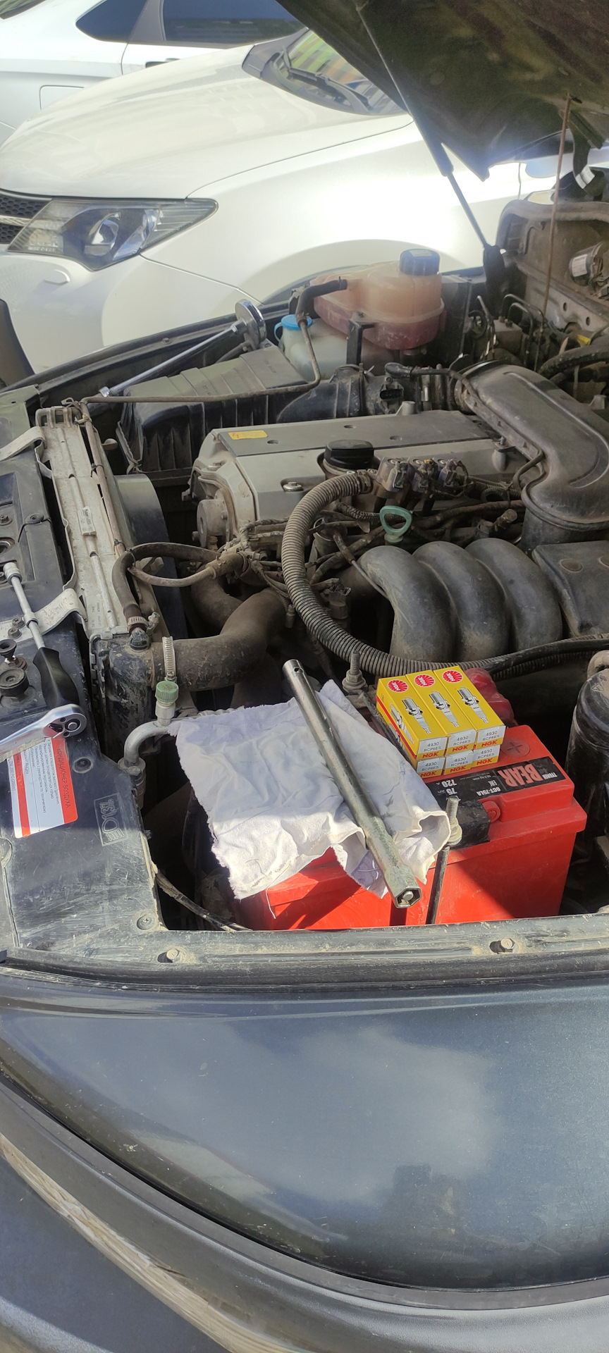 Замена свечей и ТО по ГБО ТагАЗ Тагер 3.2. — ТагАЗ Tager 3D, 3,2 л ...