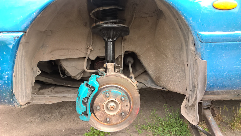 Photo from the logbook Mazda 626 IV (GE)