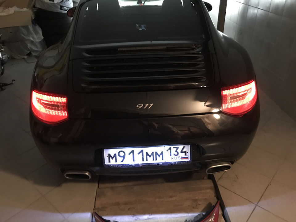 Porsche 911 задние фары