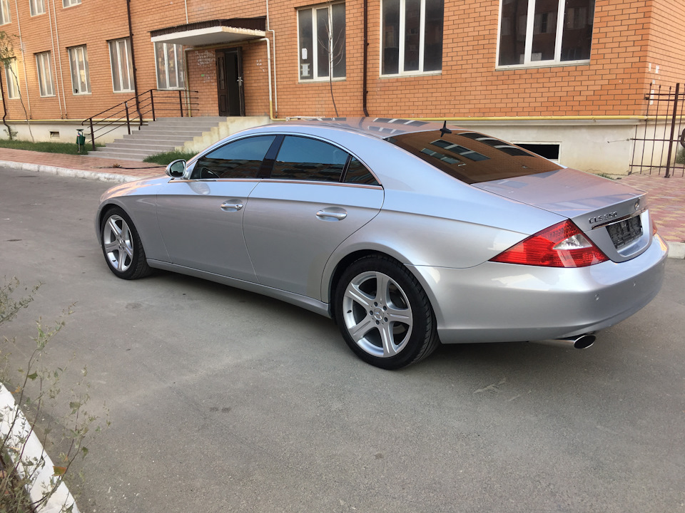 Мерседес CLS 5 5 AMG 2005