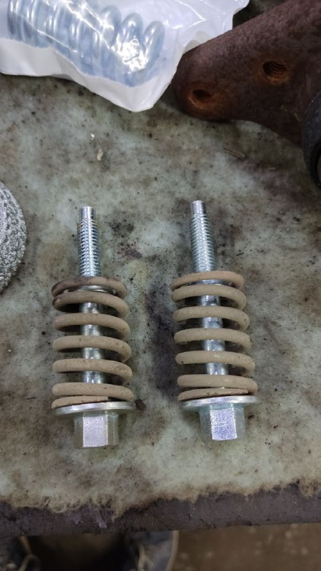 Пеньки — страх пузотерок! Или как поменять выпускной коллектор! — Honda ...