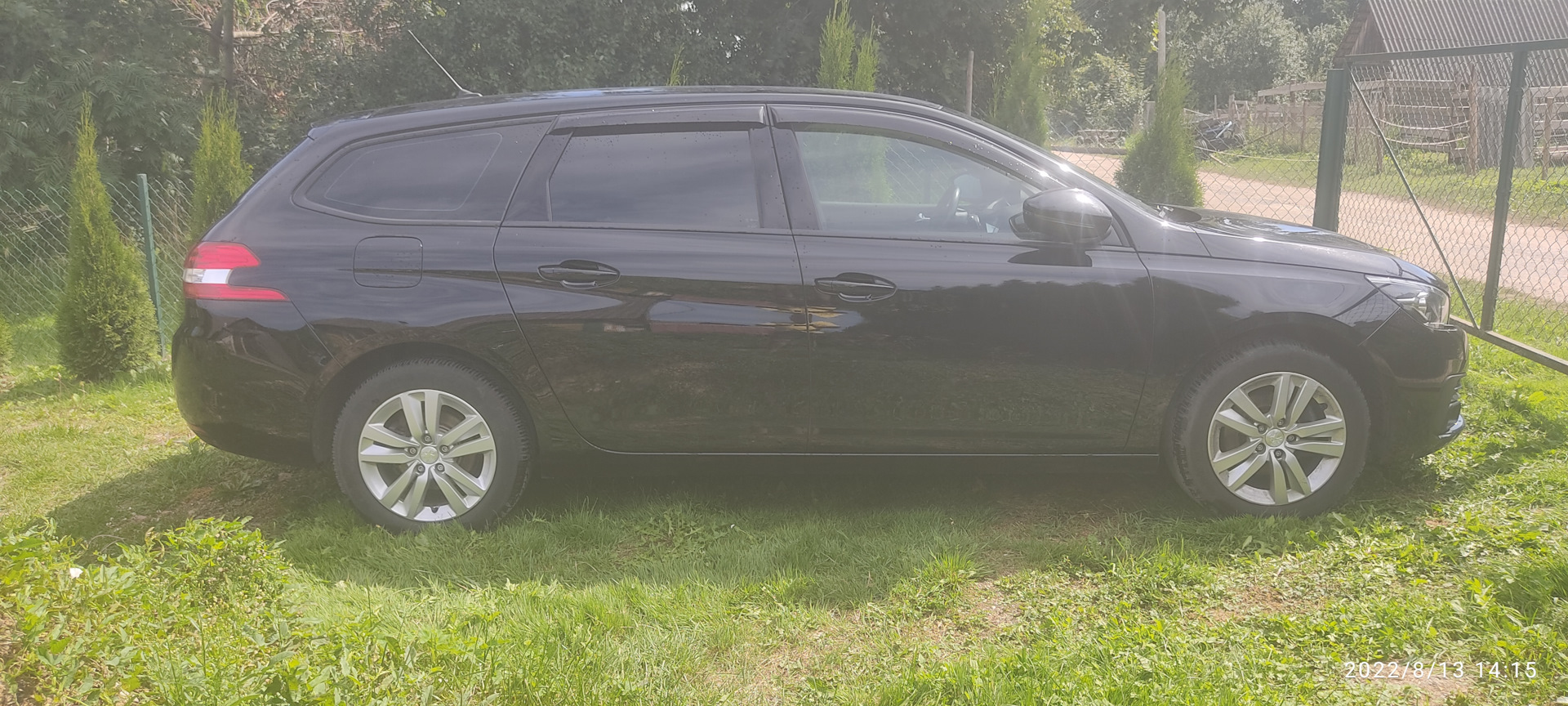Задние пружины, задир — Peugeot 308 SW (2G), 1,6 л, 2018 года ...