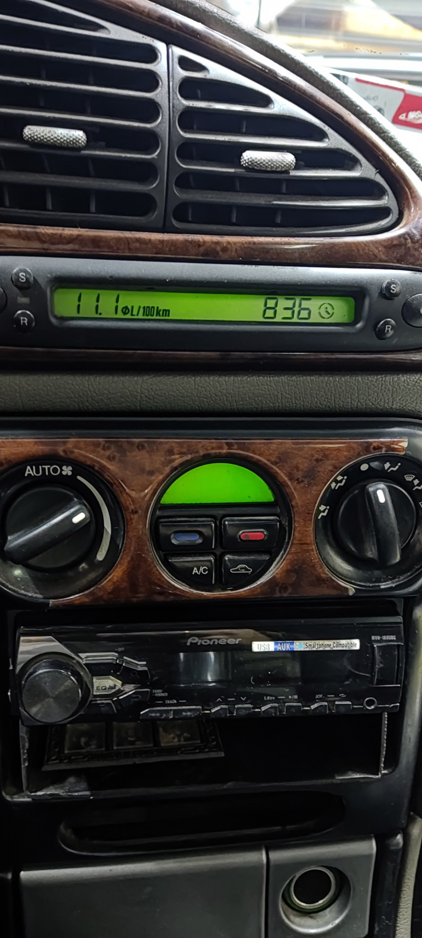 Бортовой компьютер — Ford Mondeo II, 1,8 л, 1997 года | аксессуары | DRIVE2