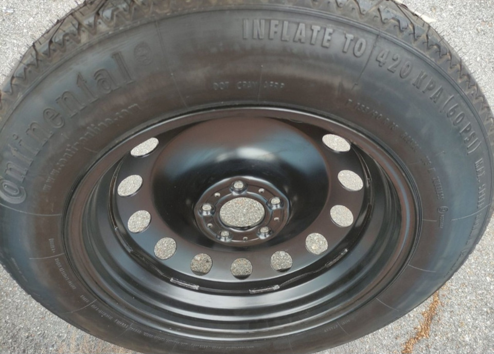Шины всесезонные Continental 155/90 R18, штампованные диски 18 на BMW ...