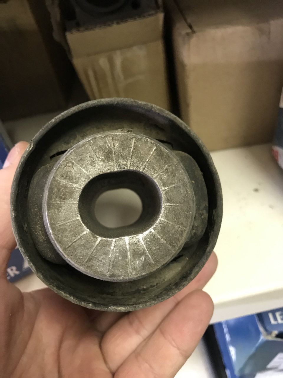 Фото в бортжурнале Audi A6 (C6)