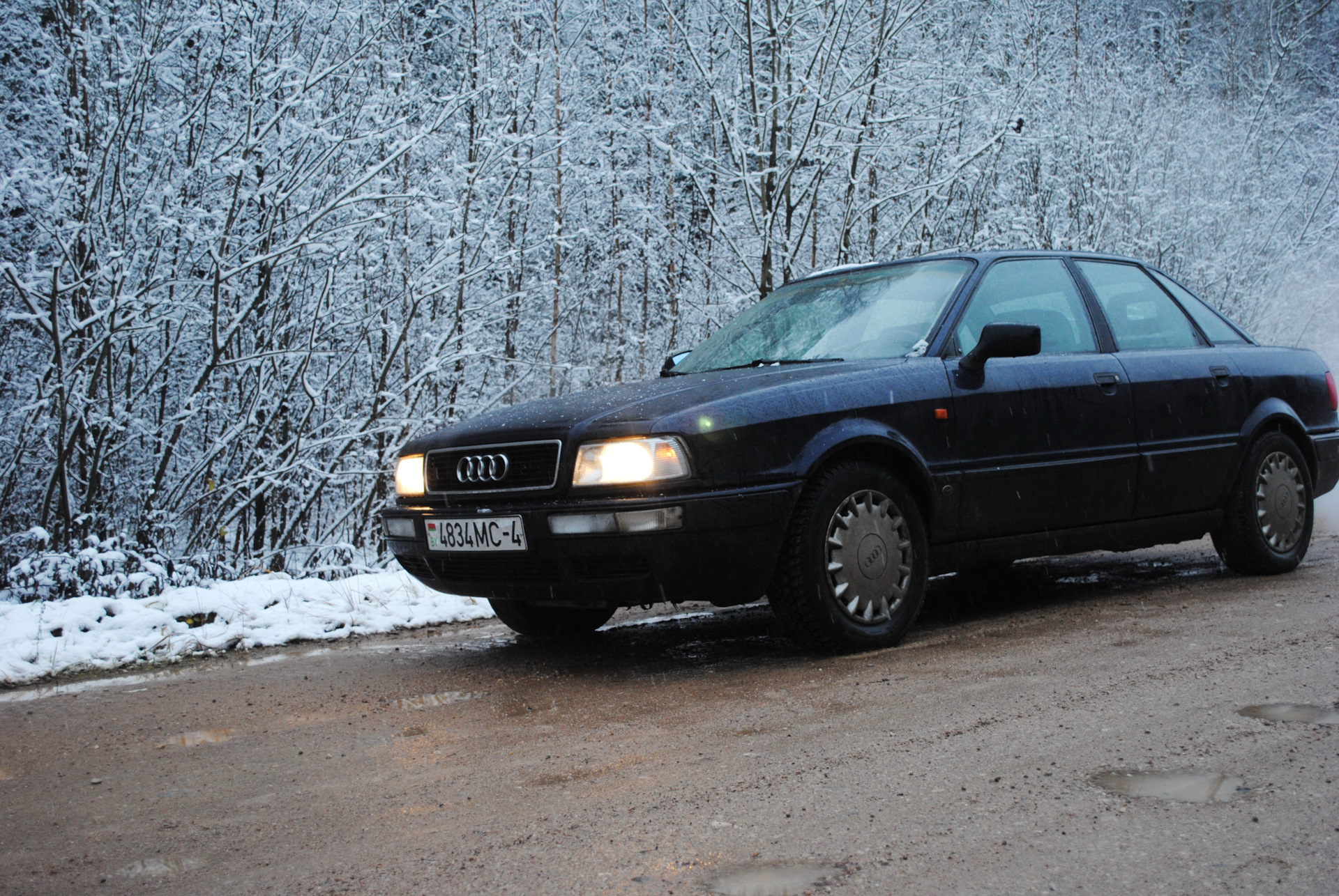 Замена АКБ . — Audi 80 (B4), 2,6 л, 1993 года | расходники | DRIVE2