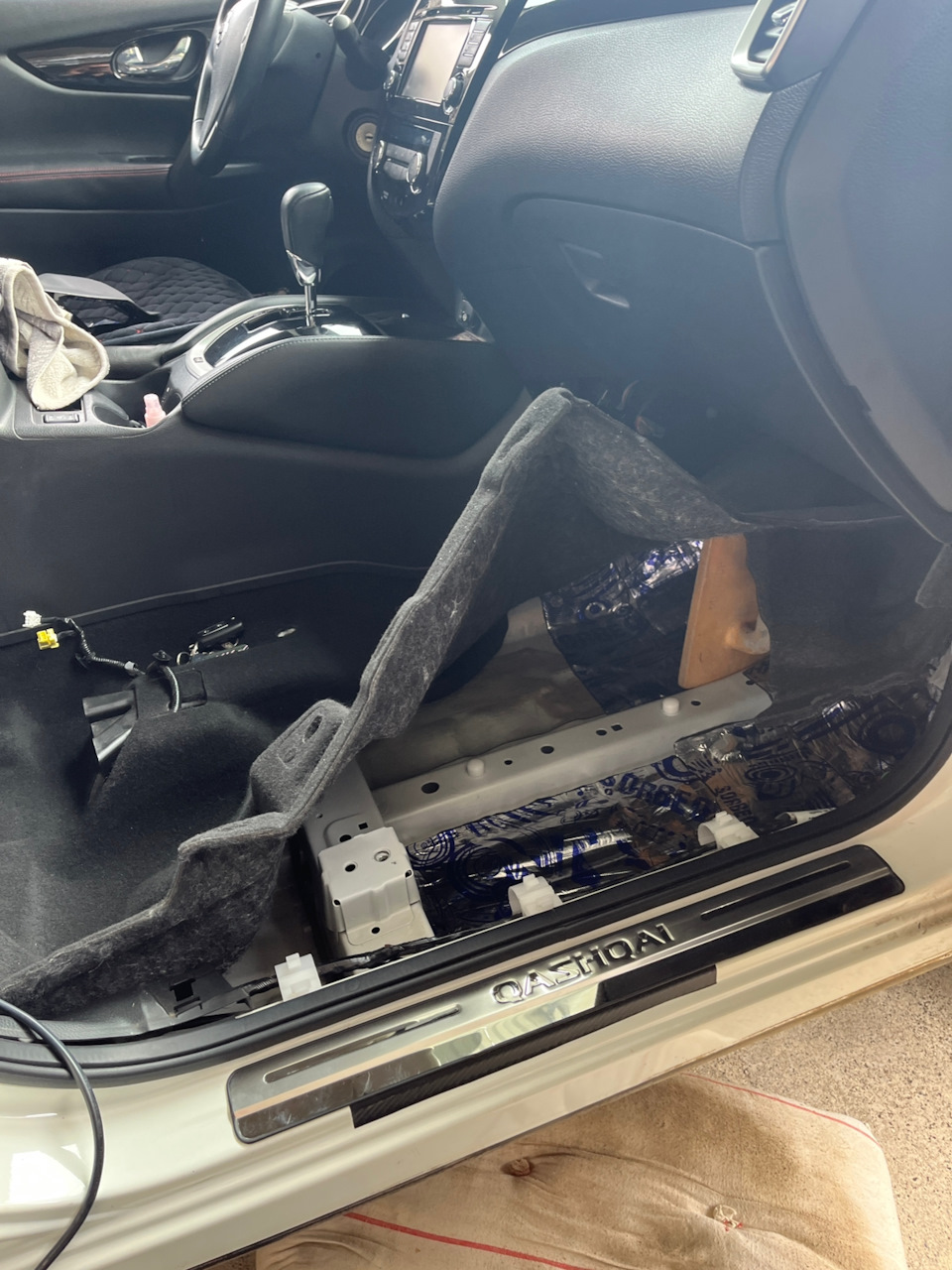 Фото в бортжурнале Nissan Qashqai (2G)