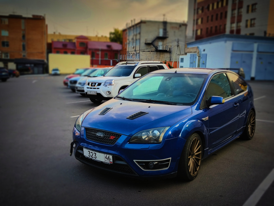 Сгорает предохранитель на бензонасос — Ford Focus ST II, 2,5 л, 2006 ...