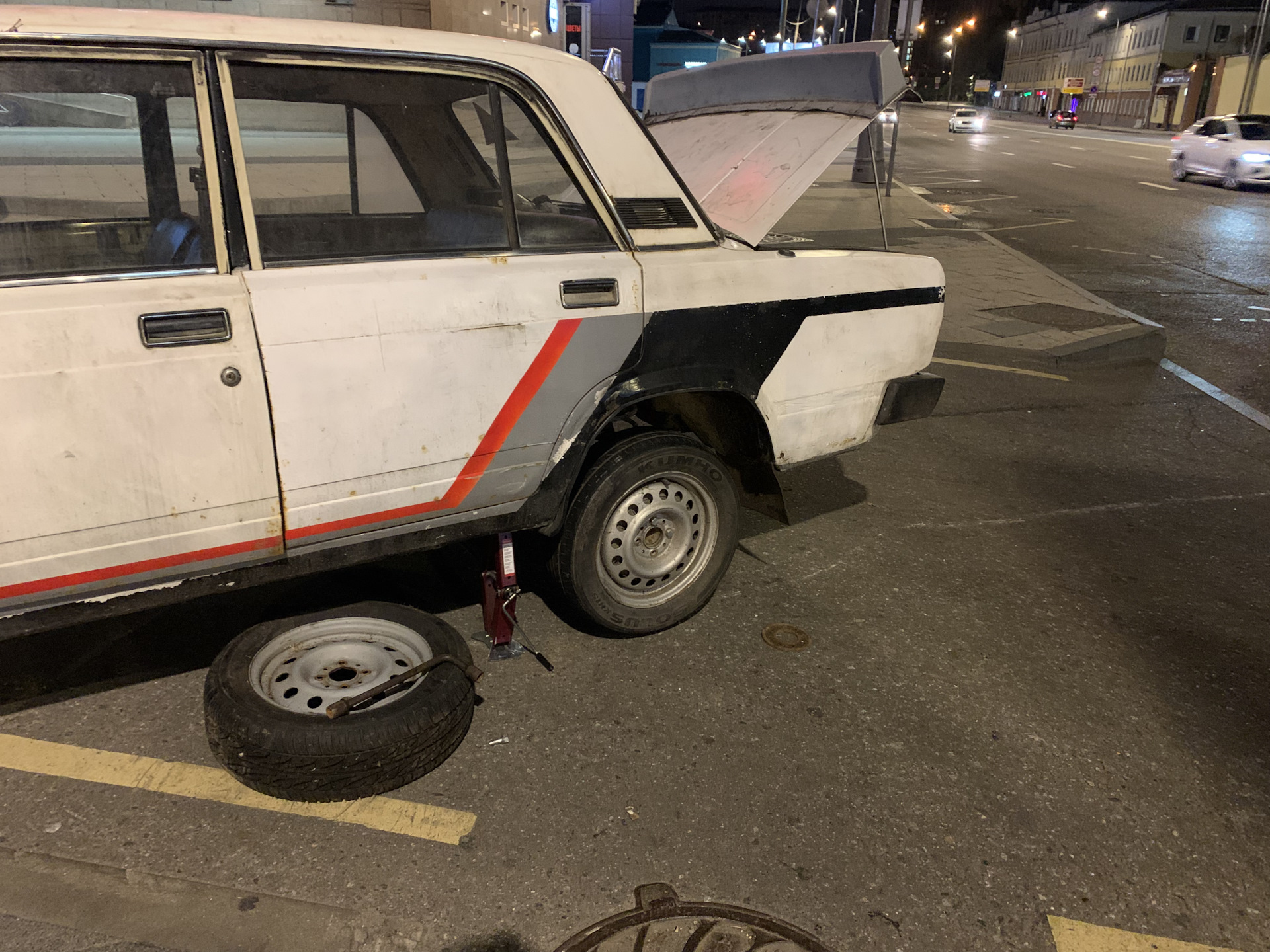 Смари колесо катится! А это же наше — Lada 2105, 1,3 л, 1984 года | поломка  | DRIVE2