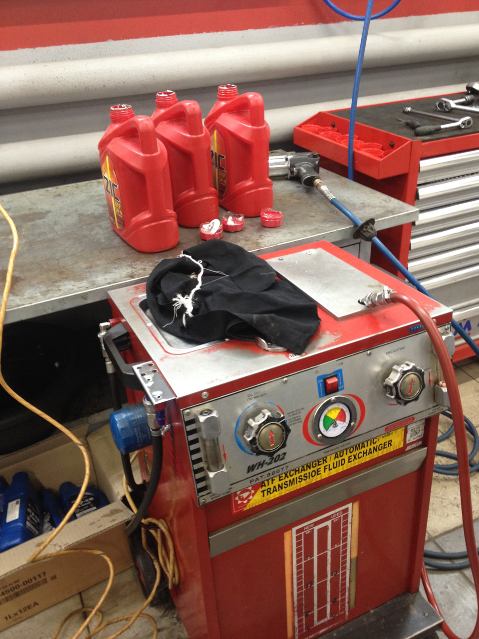 Фото в бортжурнале KIA Sorento (3G). Запчасти на фото: WH202