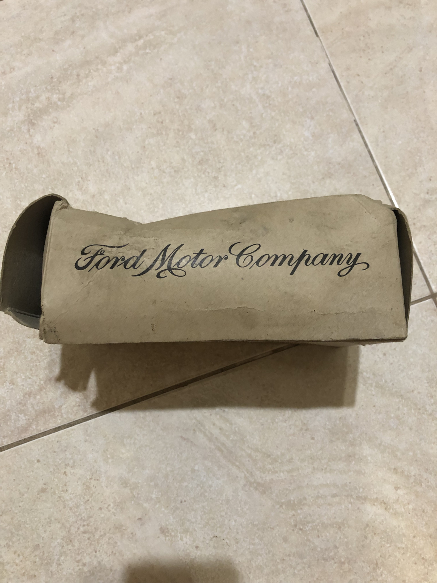 Абсорбер — Ford Focus Sedan I, 1,6 л, 2004 года | запчасти | DRIVE2