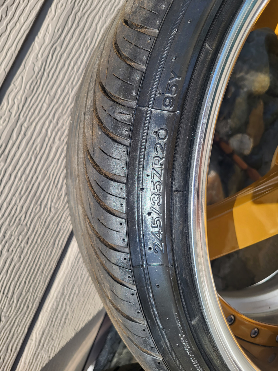 Фото в бортжурнале Toyota Crown Hybrid