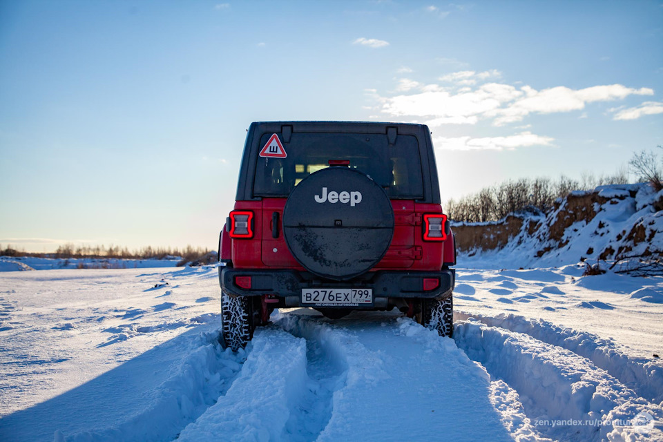 Макет пикапа Jeep Wrangler опять увиден на тестах